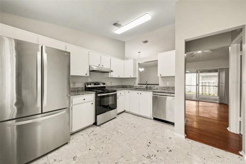 Villa ou maison à vendre à Orlando, Floride: 3 chambres, 108.79 m2 № 2156602 - photo 6