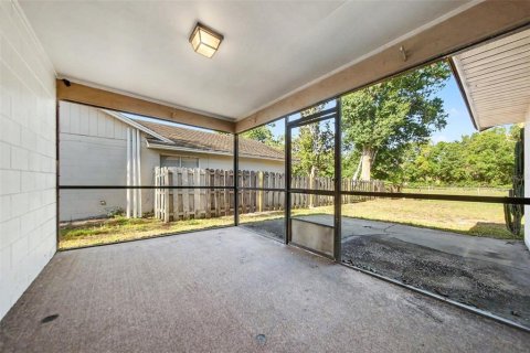 Villa ou maison à vendre à Orlando, Floride: 3 chambres, 108.79 m2 № 2156602 - photo 14