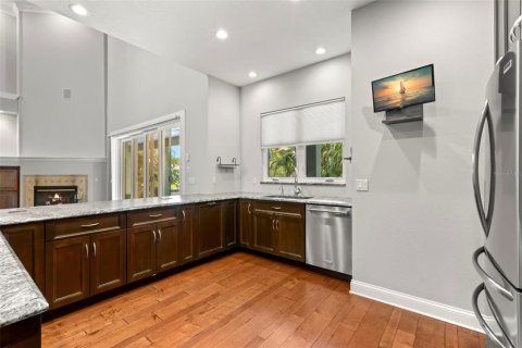 Villa ou maison à vendre à Saint Petersburg, Floride: 5 chambres, 342.07 m2 № 1689827 - photo 11