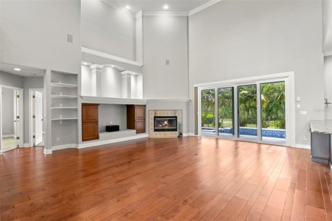 Villa ou maison à vendre à Saint Petersburg, Floride: 5 chambres, 342.07 m2 № 1689827 - photo 4