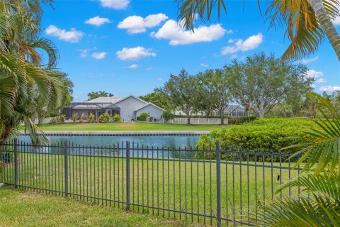 Villa ou maison à vendre à Saint Petersburg, Floride: 5 chambres, 342.07 m2 № 1689827 - photo 21