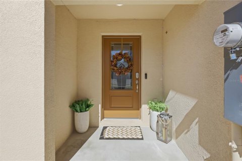 Townhouse in Tavares, Florida 2 bedrooms, 150.13 sq.m. № 2119543 - photo 6