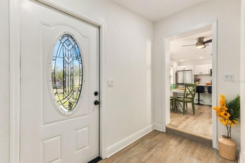 Casa en venta en Port Charlotte, Florida, 2 dormitorios, 75.34 m2 № 2384270 - foto 14