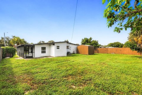 Casa en venta en Port Charlotte, Florida, 2 dormitorios, 75.34 m2 № 2384270 - foto 26