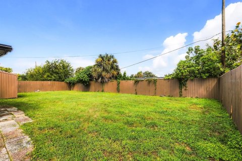 Casa en venta en Port Charlotte, Florida, 2 dormitorios, 75.34 m2 № 2384270 - foto 27