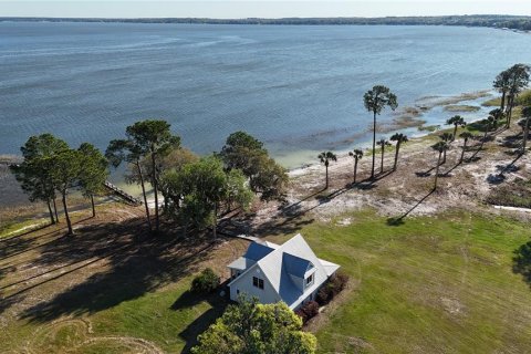 Villa ou maison à vendre à Weirsdale, Floride: 2 chambres, 135.45 m2 № 1550793 - photo 2