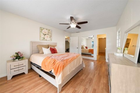 Casa en venta en DeBary, Florida, 4 dormitorios, 228.82 m2 № 1902945 - foto 14