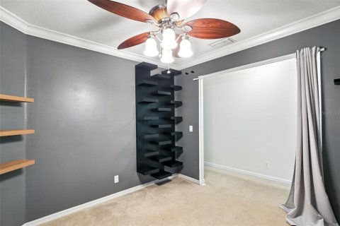 Townhouse in Saint Petersburg, Florida 2 bedrooms, 142.88 sq.m. № 2157215 - photo 21
