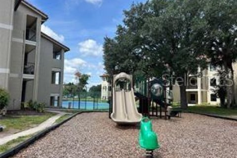 Condo in Kissimmee, Florida, 2 bedrooms  № 2207061 - photo 12