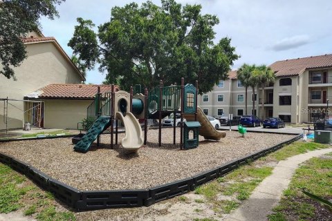 Condo in Kissimmee, Florida, 2 bedrooms  № 2207061 - photo 13