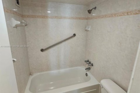 Купить кондоминиум в Майами-Бич, Флорида 1 спальня, 93.83м2, № 2050718 - фото 7