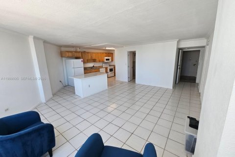 Купить кондоминиум в Майами-Бич, Флорида 1 спальня, 93.83м2, № 2050718 - фото 12