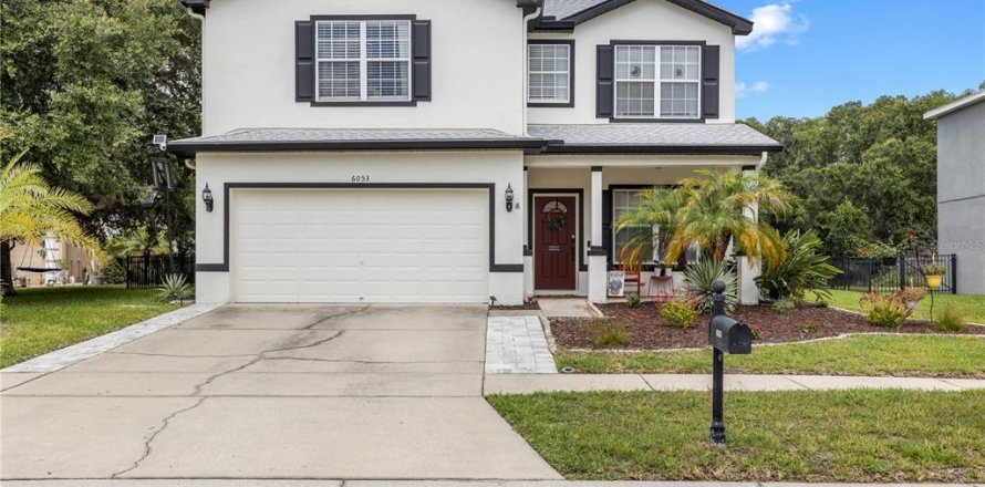 Villa ou maison à Land O' Lakes, Floride 4 chambres, 202.53 m2 № 2134268