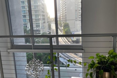 Купить кондоминиум в Майами, Флорида 1 спальня, 92.9м2, № 1986489 - фото 16