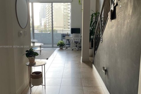 Купить кондоминиум в Майами, Флорида 1 спальня, 92.9м2, № 1986489 - фото 7