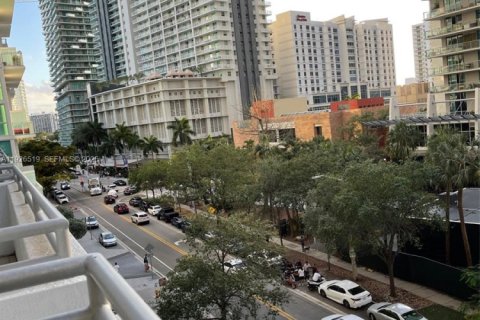 Купить кондоминиум в Майами, Флорида 1 спальня, 92.9м2, № 1986489 - фото 18