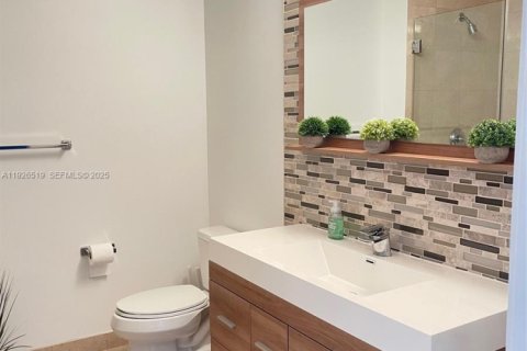 Купить кондоминиум в Майами, Флорида 1 спальня, 92.9м2, № 1986489 - фото 9