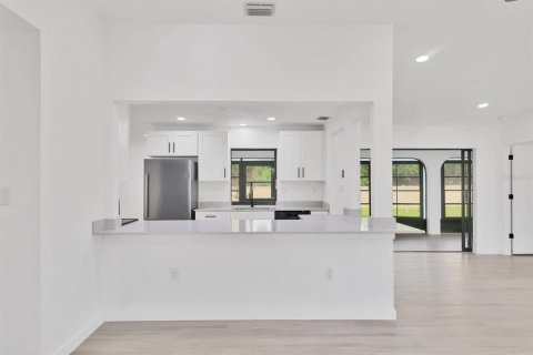 House in Port Charlotte, Florida 3 bedrooms, 163.6 sq.m. № 1841534 - photo 6