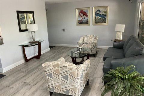 Condo in Punta Gorda, Florida, 1 bedroom № 2113373 - photo 7
