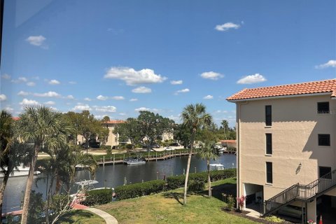 Condo in Punta Gorda, Florida, 1 bedroom № 2113373 - photo 13