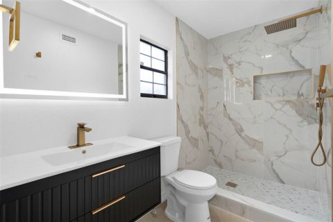 Casa en venta en Orlando, Florida, 4 dormitorios, 188.41 m2 № 2223147 - foto 16