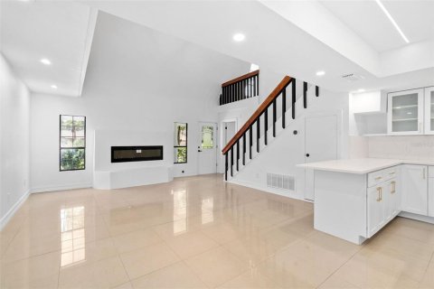 Casa en venta en Orlando, Florida, 4 dormitorios, 188.41 m2 № 2223147 - foto 11