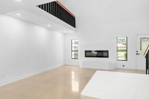 Casa en venta en Orlando, Florida, 4 dormitorios, 188.41 m2 № 2223147 - foto 8