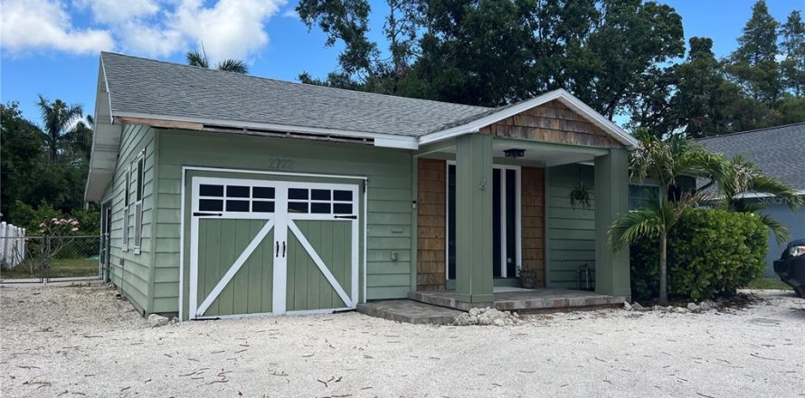 House in Bradenton, Florida 3 bedrooms, 114.46 sq.m. № 1690537