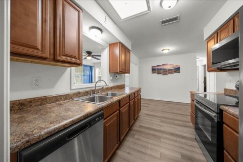 House in Beverly Hills, Florida 2 bedrooms, 120.96 sq.m. № 2210099 - photo 13