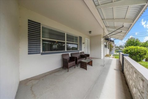 House in Beverly Hills, Florida 2 bedrooms, 120.96 sq.m. № 2210099 - photo 4