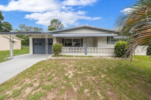 House in Beverly Hills, Florida 2 bedrooms, 120.96 sq.m. № 2210099 - photo 3