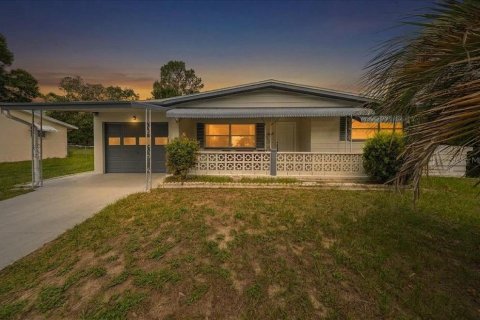 House in Beverly Hills, Florida 2 bedrooms, 120.96 sq.m. № 2210099