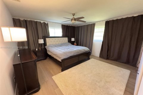 Casa en alquiler en Pinecrest, Florida, 3 dormitorios, 159.7 m2 № 2011844 - foto 14