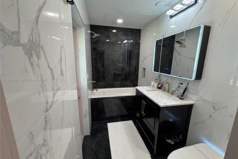 Casa en alquiler en Pinecrest, Florida, 3 dormitorios, 159.7 m2 № 2011844 - foto 16