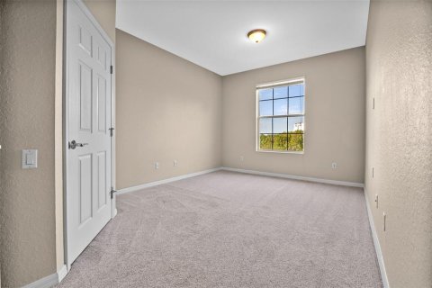 Condo in Davenport, Florida, 3 bedrooms  № 1876189 - photo 17