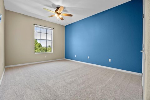 Condo in Davenport, Florida, 3 bedrooms  № 1876189 - photo 12