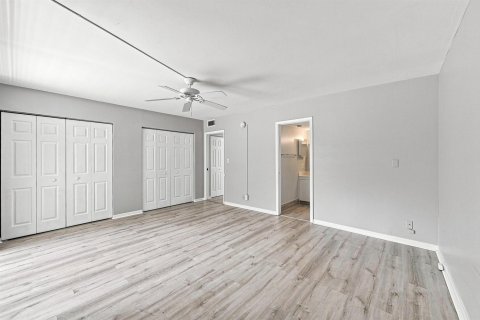 Copropriété à vendre à Coconut Creek, Floride: 1 chambre, 74.14 m2 № 2259942 - photo 7