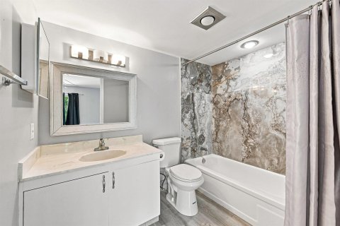 Copropriété à vendre à Coconut Creek, Floride: 1 chambre, 74.14 m2 № 2259942 - photo 6
