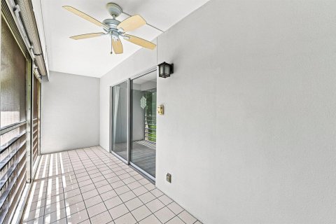 Copropriété à vendre à Coconut Creek, Floride: 1 chambre, 74.14 m2 № 2259942 - photo 21
