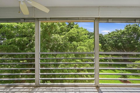 Copropriété à vendre à Coconut Creek, Floride: 1 chambre, 74.14 m2 № 2259942 - photo 19