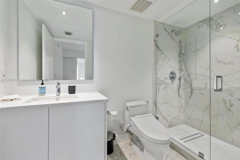 Copropriété à louer à Hallandale Beach, Floride: 3 chambres, 191.84 m2 № 1935225 - photo 27