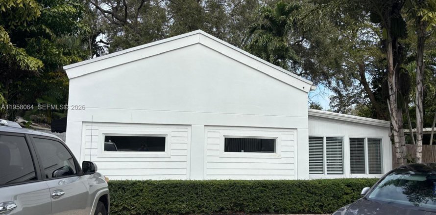 Casa en Miami, Florida 2 dormitorios, 102.19 m2 № 2020650
