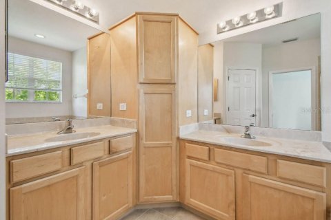 Adosado en venta en Tampa, Florida, 3 dormitorios, 166.48 m2 № 1785638 - foto 20