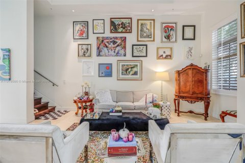 Condo in Coral Gables, Florida, 3 bedrooms  № 2060100 - photo 5