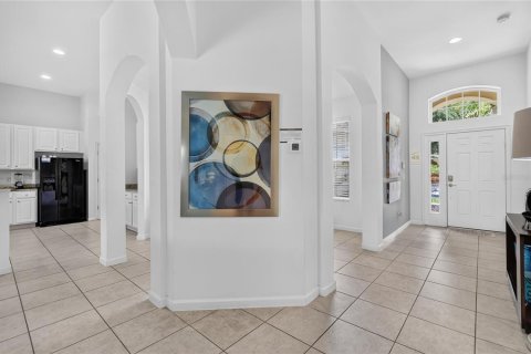 Casa en venta en Davenport, Florida, 5 dormitorios, 264.21 m2 № 2410653 - foto 6