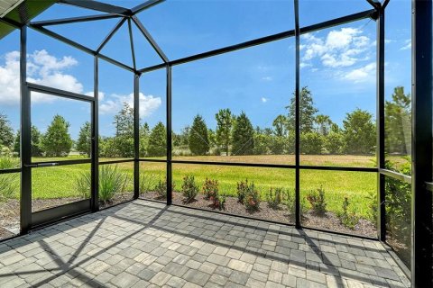 Villa ou maison à vendre à Bradenton, Floride: 2 chambres, 152.17 m2 № 2407000 - photo 3