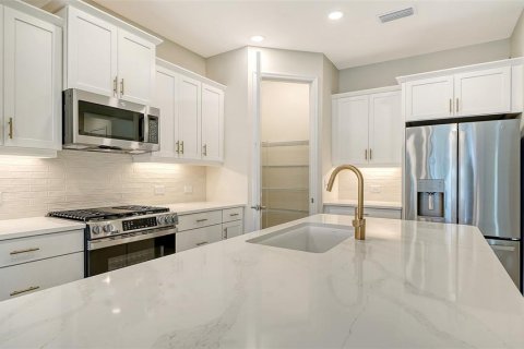 Villa ou maison à vendre à Bradenton, Floride: 2 chambres, 152.17 m2 № 2407000 - photo 16