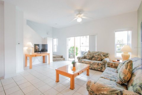 Adosado en venta en Kissimmee, Florida, 3 dormitorios, 119.94 m2 № 1918548 - foto 2