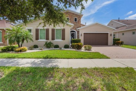 House in Groveland, Florida 2 bedrooms, 215.07 sq.m. № 2229794 - photo 2