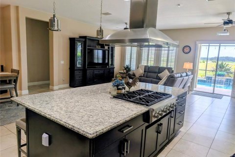 House in Groveland, Florida 2 bedrooms, 215.07 sq.m. № 2229794 - photo 6